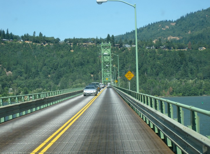 Hood river toll bridge
